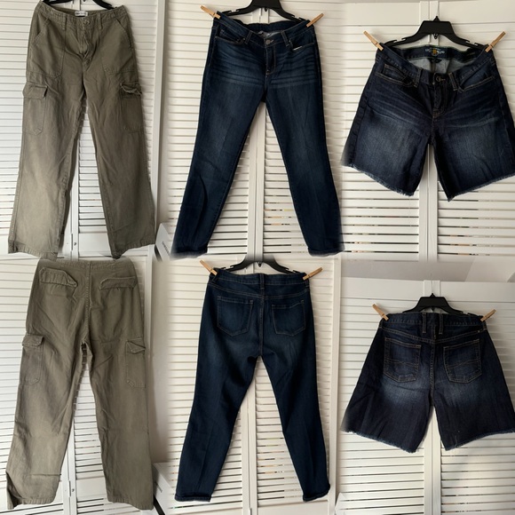 Bundle of 3 pairs women jeans 
size: 6/28

Lucky brand, Zara, Sears - Picture 2 of 11